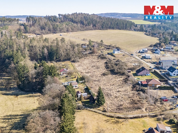 Prodej stavebního pozemku 305 m² - foto 4