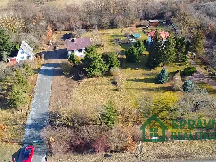 Prodej  stavebního pozemku 750 m² - foto 5
