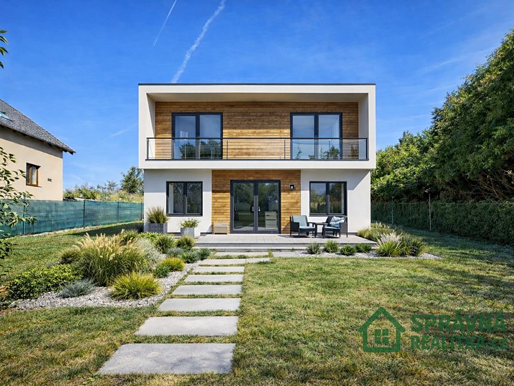 Prodej  stavebního pozemku 1 821 m² - foto 5