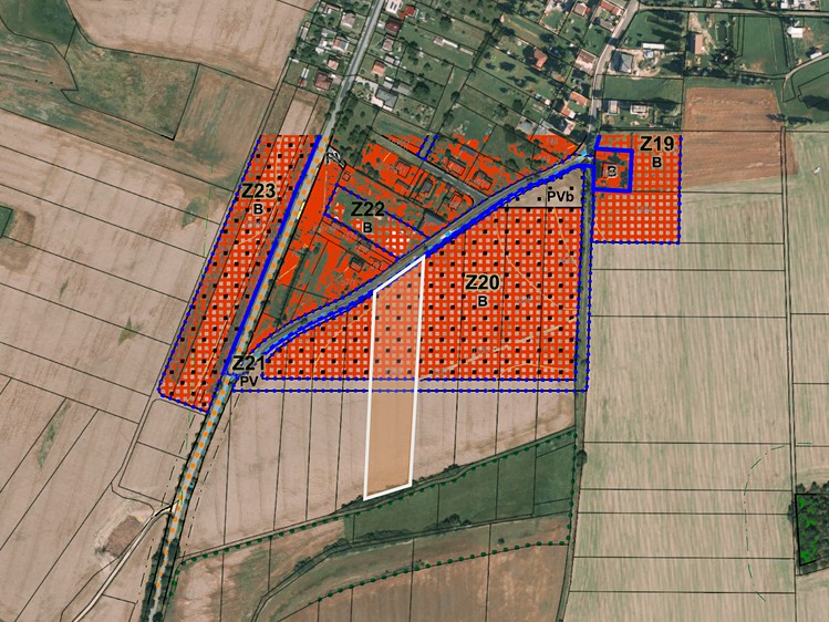 Prodej stavebního pozemku 9 498 m² - foto 1
