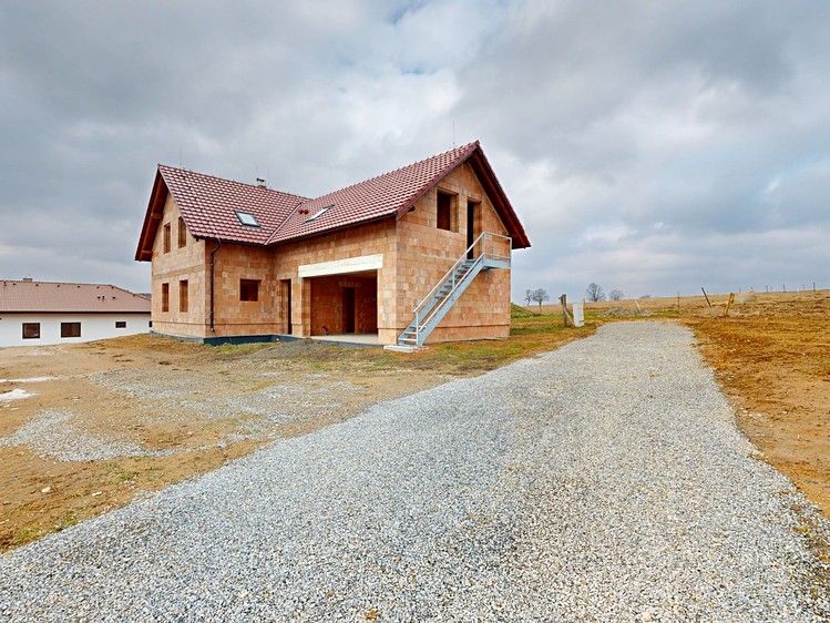 Prodej stavebního pozemku 842 m² - foto 4