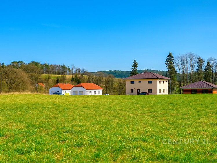 Prodej stavebního pozemku 1 022 m² - foto 3