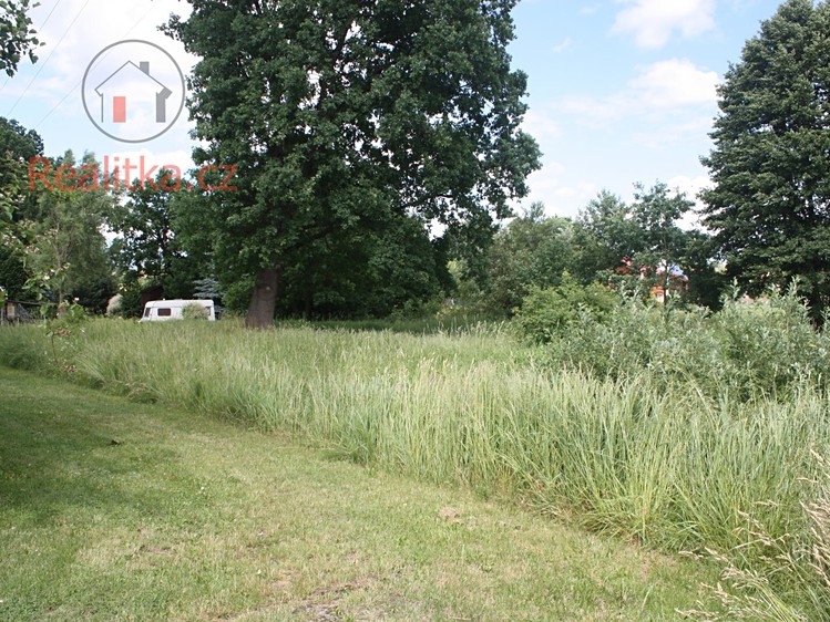 Pronájem pozemku 650 m² - foto 2