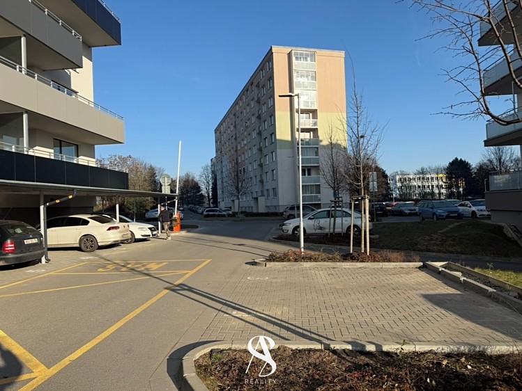 Pronájem pozemku 14 m² - foto 1