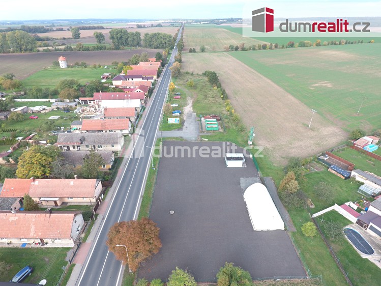 Pronájem pozemku 1 945 m² - foto 1