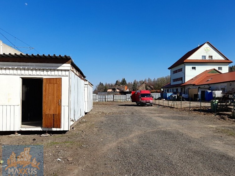 Pronájem komerčního pozemku 899 m² - foto 1