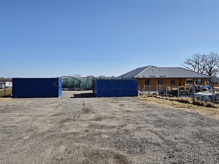 Pronájem  komerčního pozemku 1 983 m² - foto 6