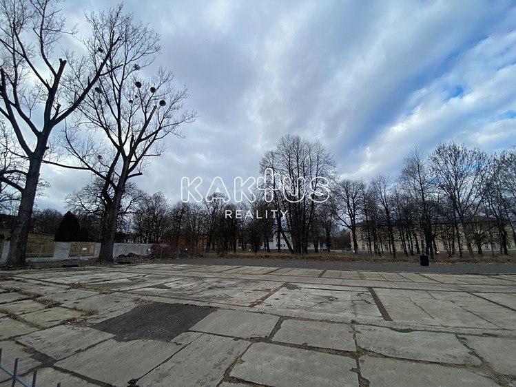Pronájem komerčního pozemku 660 m² - foto 8