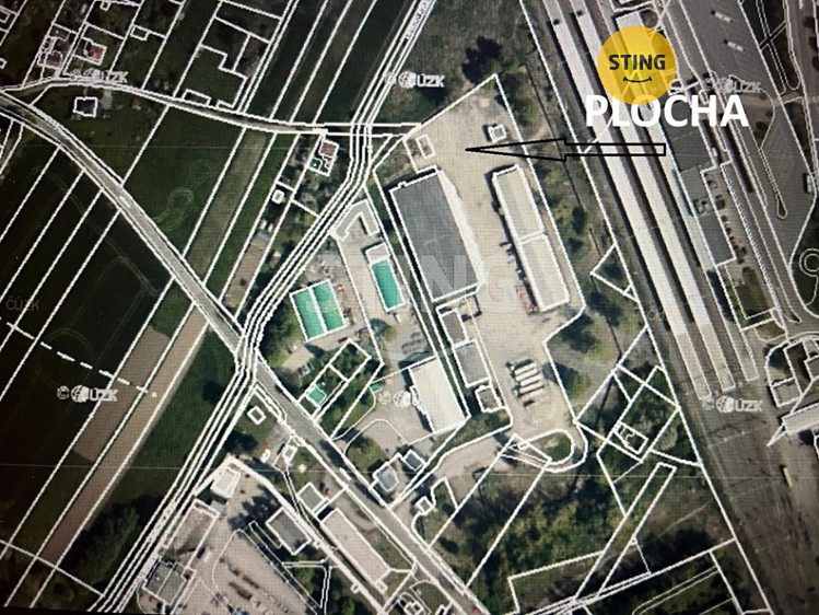 Pronájem komerčního pozemku 15 000 m² - foto 1