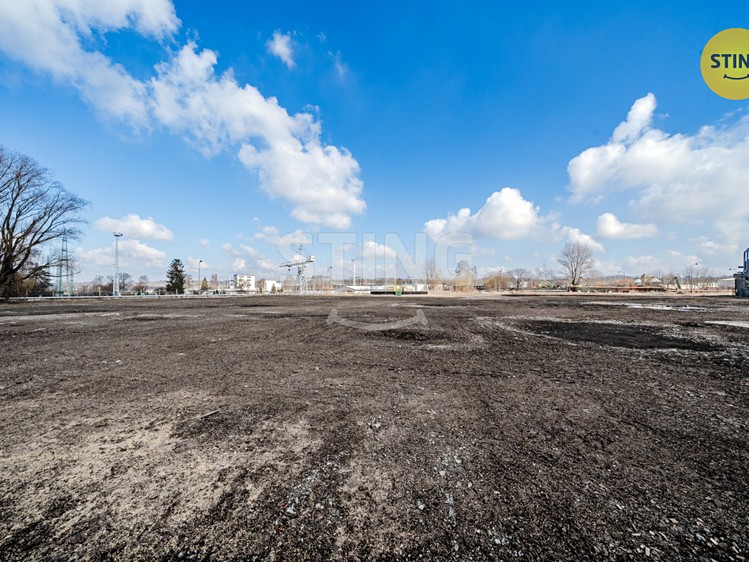 Pronájem  komerčního pozemku 18 170 m² - foto 6
