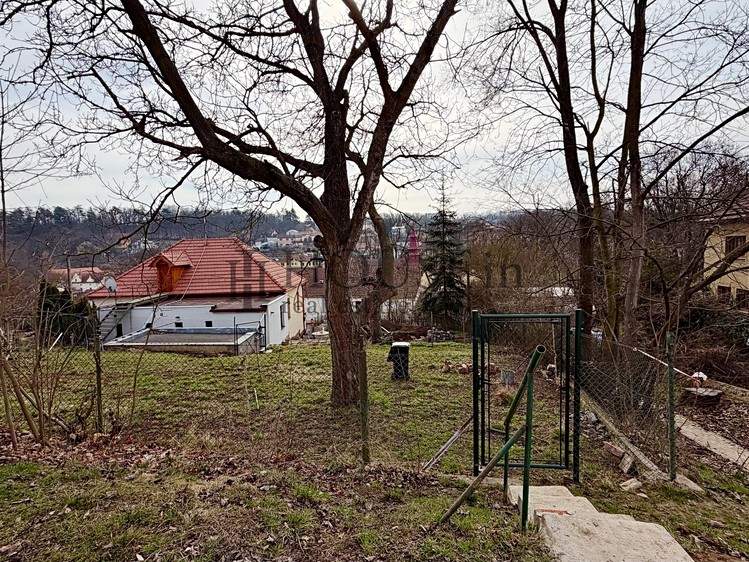 Pronájem zahrady 220 m² - foto 3