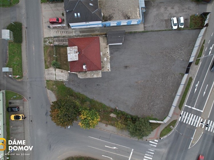 Pronájem  komerčního pozemku 950 m² - foto 4