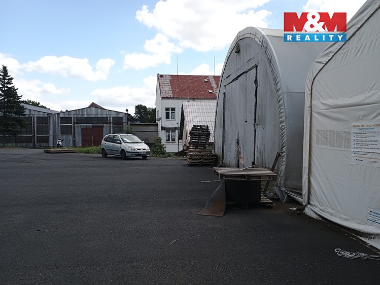 Pronájem komerčního pozemku 700 m² - foto 8