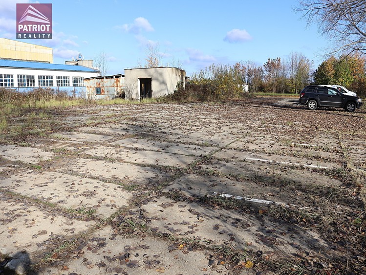 Pronájem komerčního pozemku 900 m² - foto 2