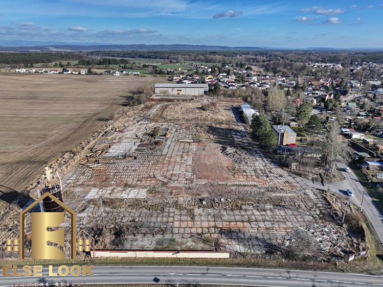 Pronájem komerčního pozemku 29 000 m² - foto 2