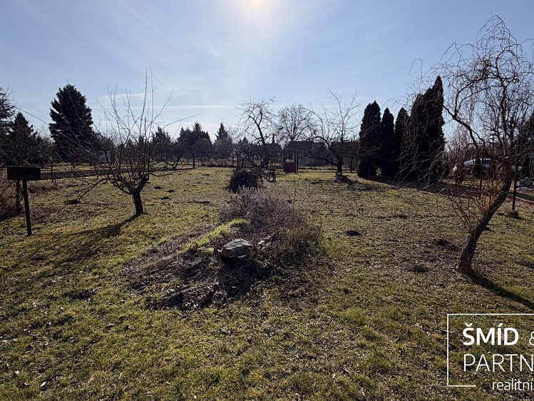 Pronájem zahrady 612 m² - foto 4