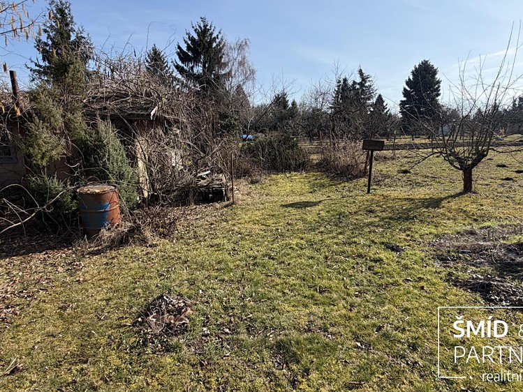 Pronájem zahrady 612 m² - foto 6