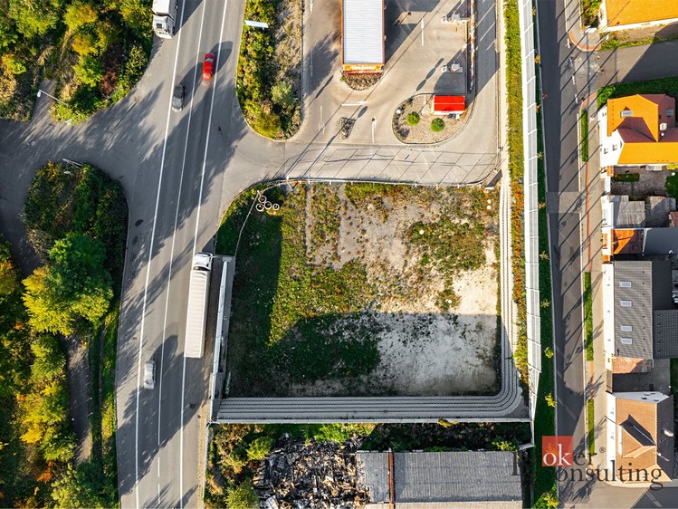 Pronájem komerčního pozemku 1 708 m² - foto 2