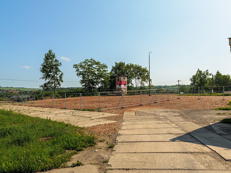 Pronájem komerčního pozemku 100 m² - foto 2
