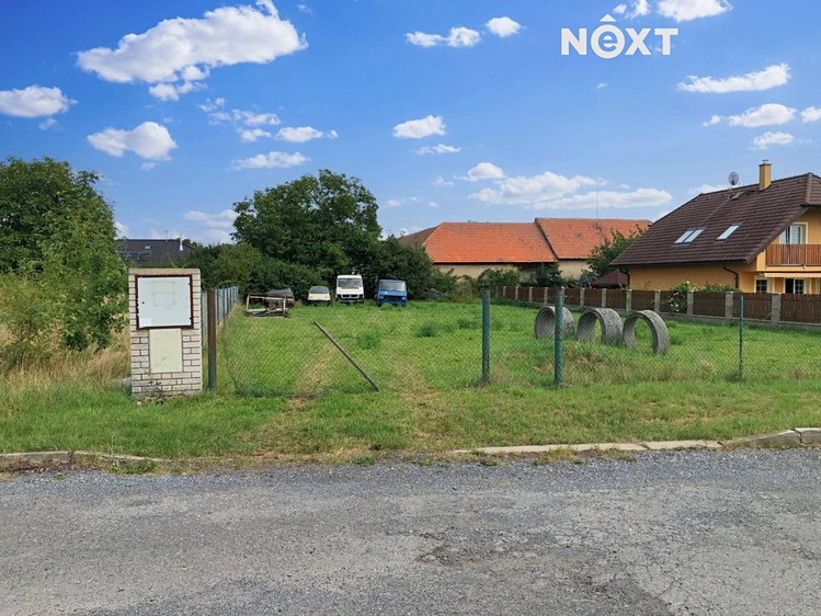 Pronájem pozemku 1 000 m² - foto 1