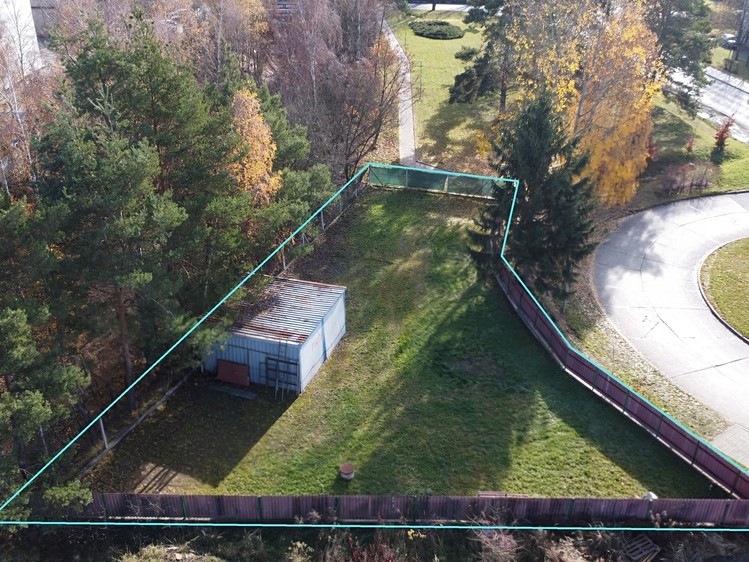 Pronájem  komerčního pozemku 608 m² - foto 3
