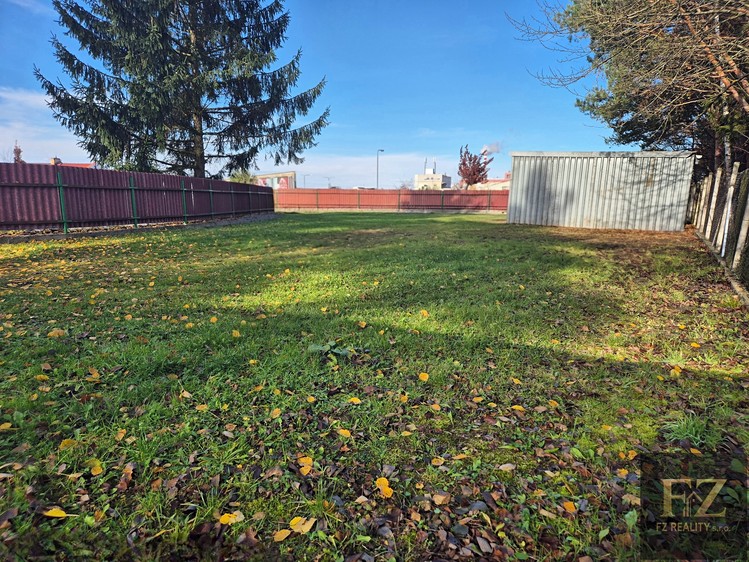 Pronájem  komerčního pozemku 608 m² - foto 7