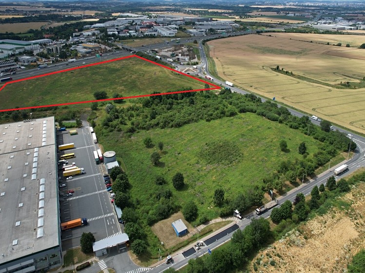 Pronájem komerčního pozemku 5 000 m² - foto 6