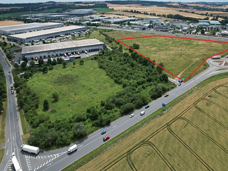 Pronájem komerčního pozemku 800 m² - foto 5