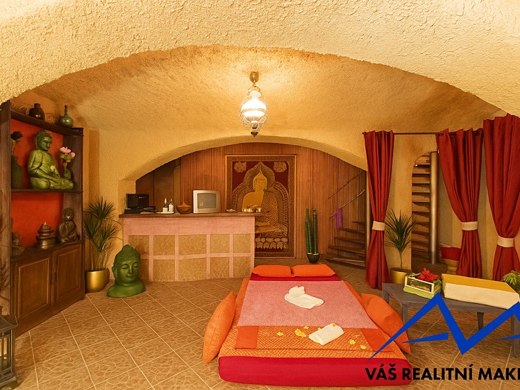 Prodej obchodního prostoru 144 m² - foto 4