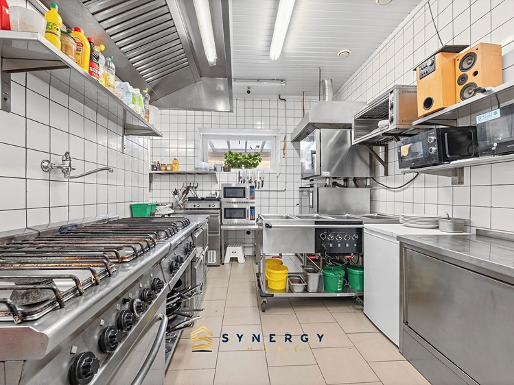 Prodej restaurace 300 m² - foto 3