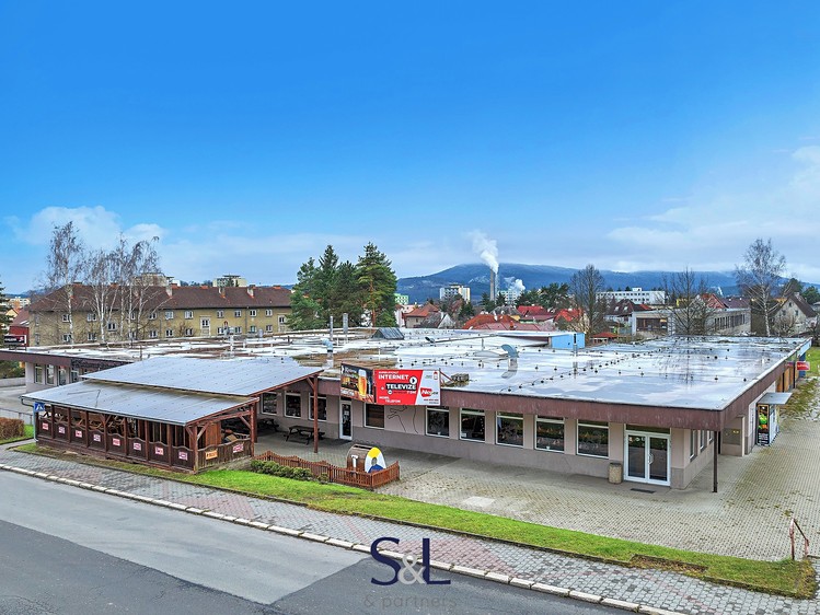Prodej restaurace 900 m² - foto 1