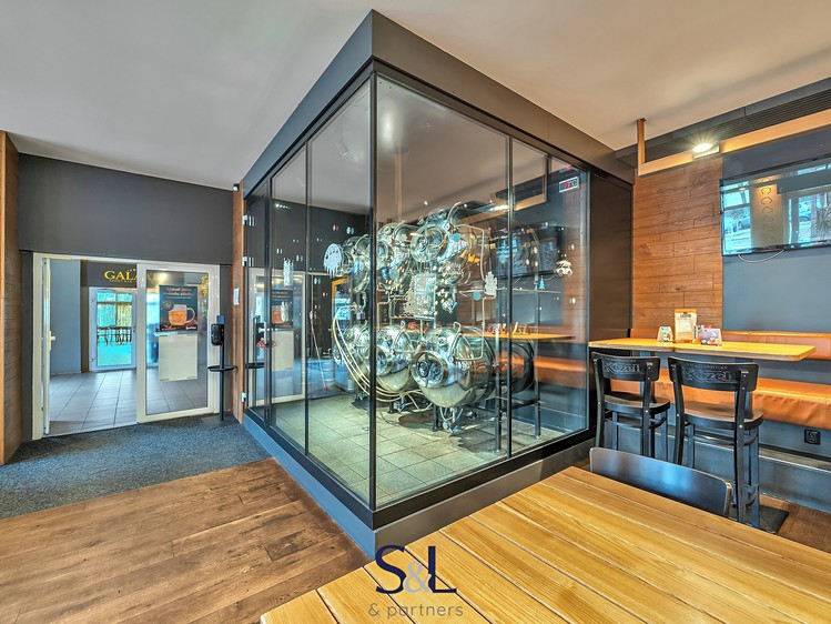 Prodej restaurace 900 m² - foto 4