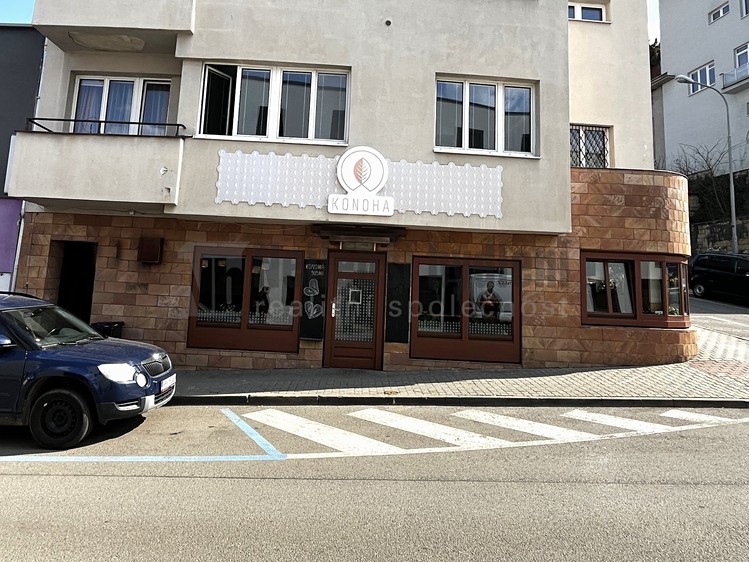 Prodej obchodního prostoru 87 m² - foto 2