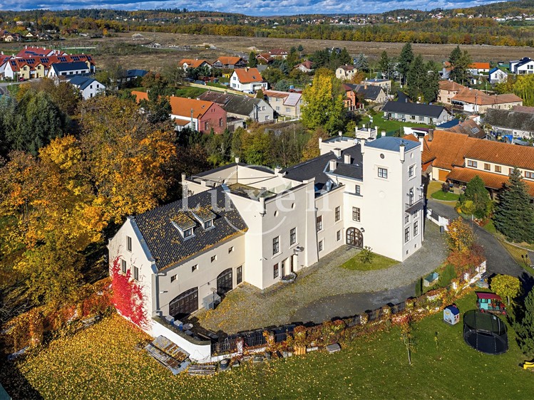 Prodej ubytovacího zařízení 1 585 m² - foto 1