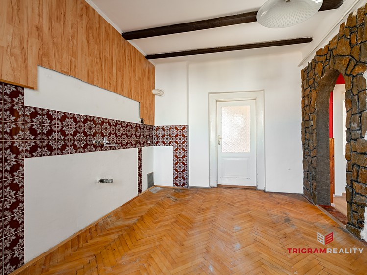 Prodej kanceláře 77 m² - foto 4