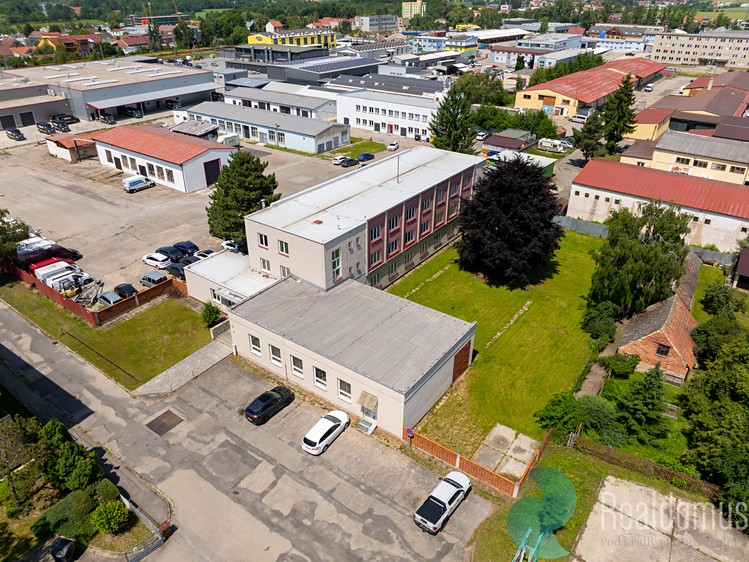 Prodej kanceláře 1 260 m² - foto 2
