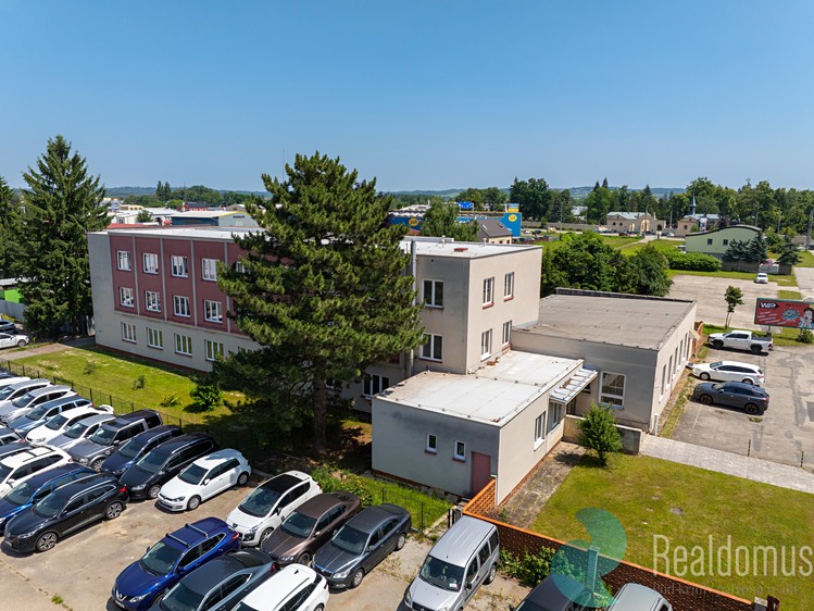 Prodej kanceláře 1 260 m² - foto 3