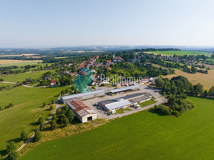 Prodej výrobní haly, prostoru 2 517 m² - foto 1