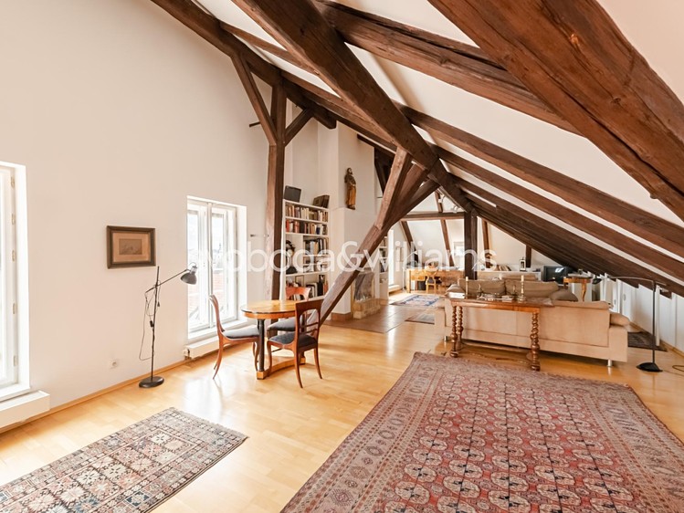 Prodej činžovního domu 1 700 m² - foto 5