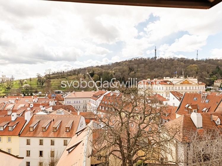 Prodej činžovního domu 1 700 m² - foto 7