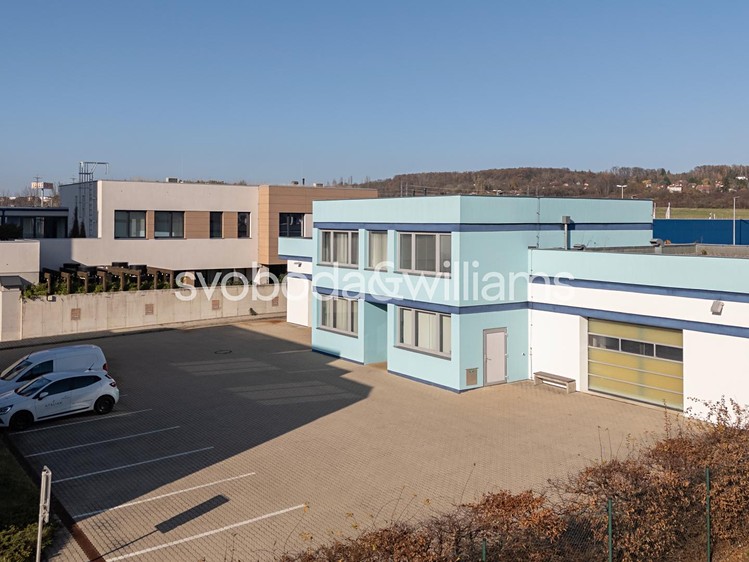 Prodej kanceláře 1 122 m² - foto 2
