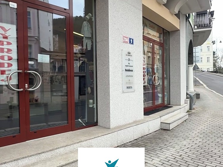 Prodej obchodního prostoru 49 m² - foto 1