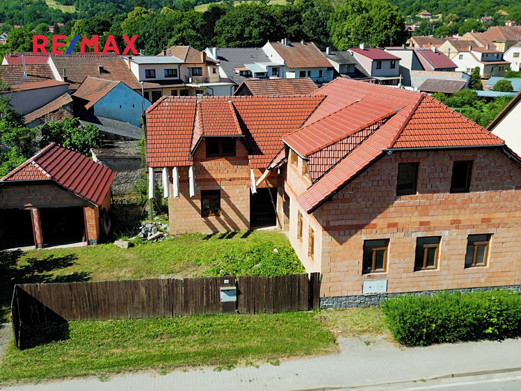 Prodej obchodního prostoru 454 m² - foto 2