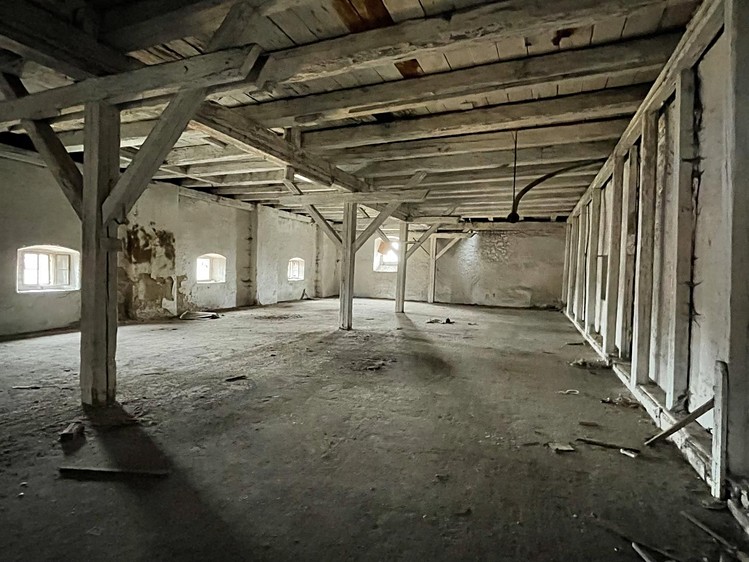 Pronájem skladového prostoru 408 m² - foto 1