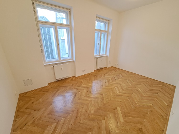 Pronájem kanceláře 79 m² - foto 3