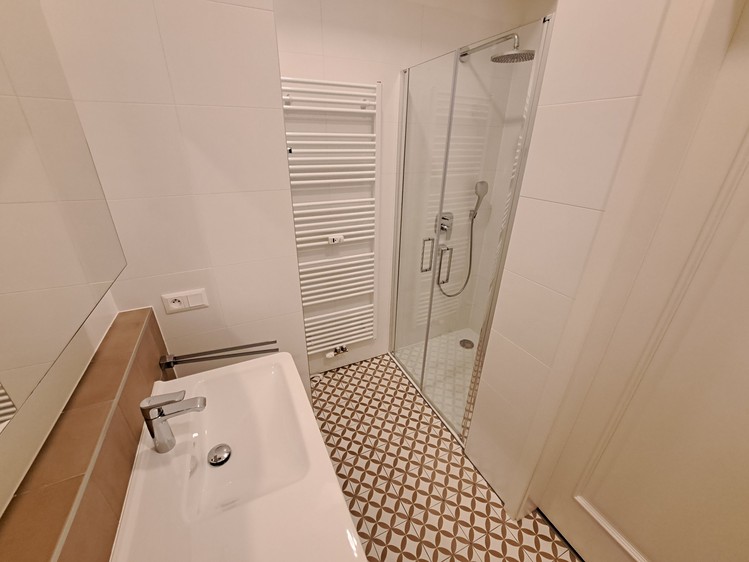 Pronájem kanceláře 79 m² - foto 5