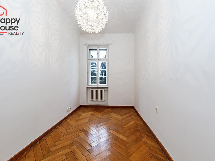 Pronájem kanceláře 246 m² - foto 8