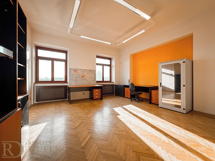 Pronájem kanceláře 34 m² - foto 1