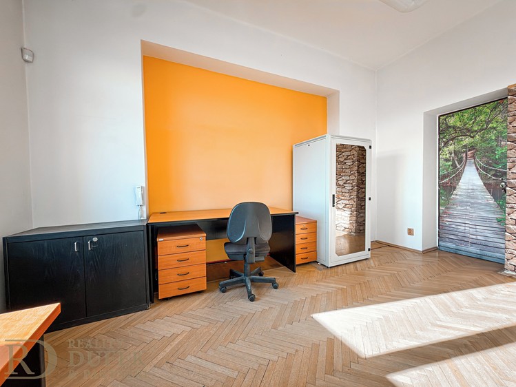 Pronájem kanceláře 34 m² - foto 3
