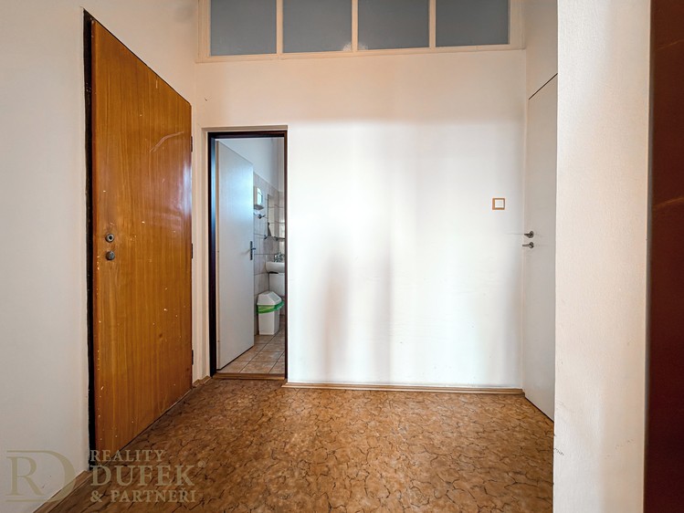 Pronájem kanceláře 34 m² - foto 8